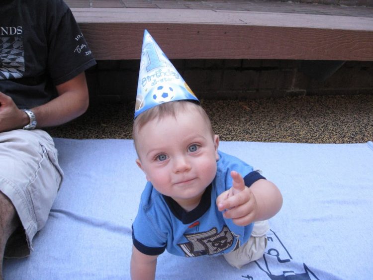 jake pointing baby one